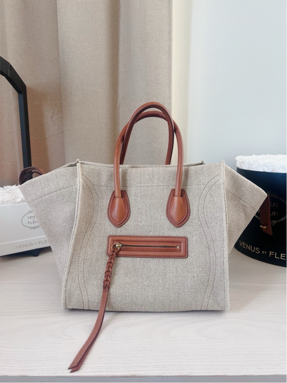 Céline Phantom Tote Medium in Canvas